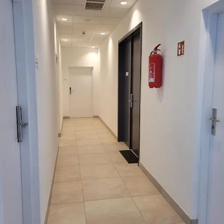 Aquamarina Prima - Pokoje Na Parterze *