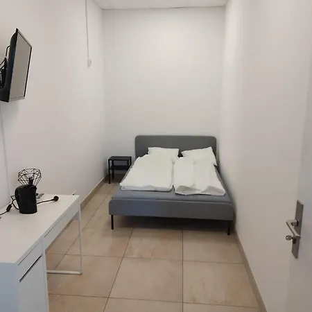 Apartmanhotel Aquamarina Prima - Pokoje Na Parterze *